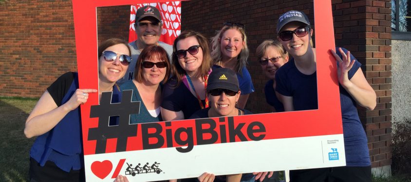 partners in rehab thunder bay staff at heart and stroke big bike event